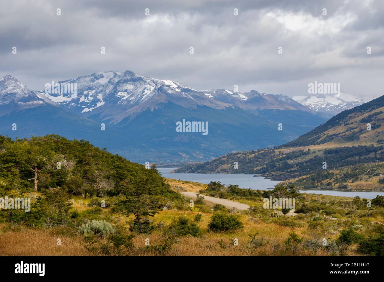 Vista panoramica dal Cerro Benitez sul Lago Sofia al Parco Nazionale Torres del Paine, Provincia ultima Esperanza, Regione Magallanes, Cile meridionale Foto Stock