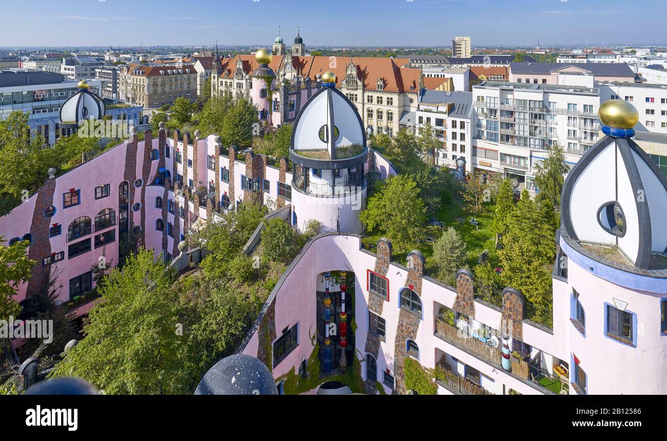 Vista dalla Cittadella Verde sul centro della città, Magdeburg, Sassonia-Anhalt, Germania Foto Stock