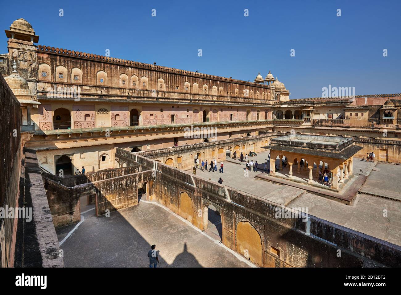 Cortile interno di Amer Fort, Jaipur, Rajasthan, India Foto Stock