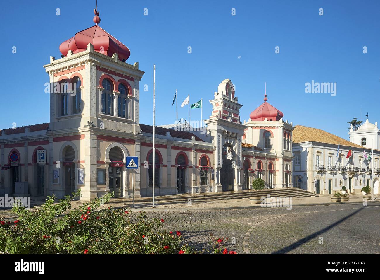 Il mercato coperto di Loulé, Faro, Algarve, PORTOGALLO Foto Stock