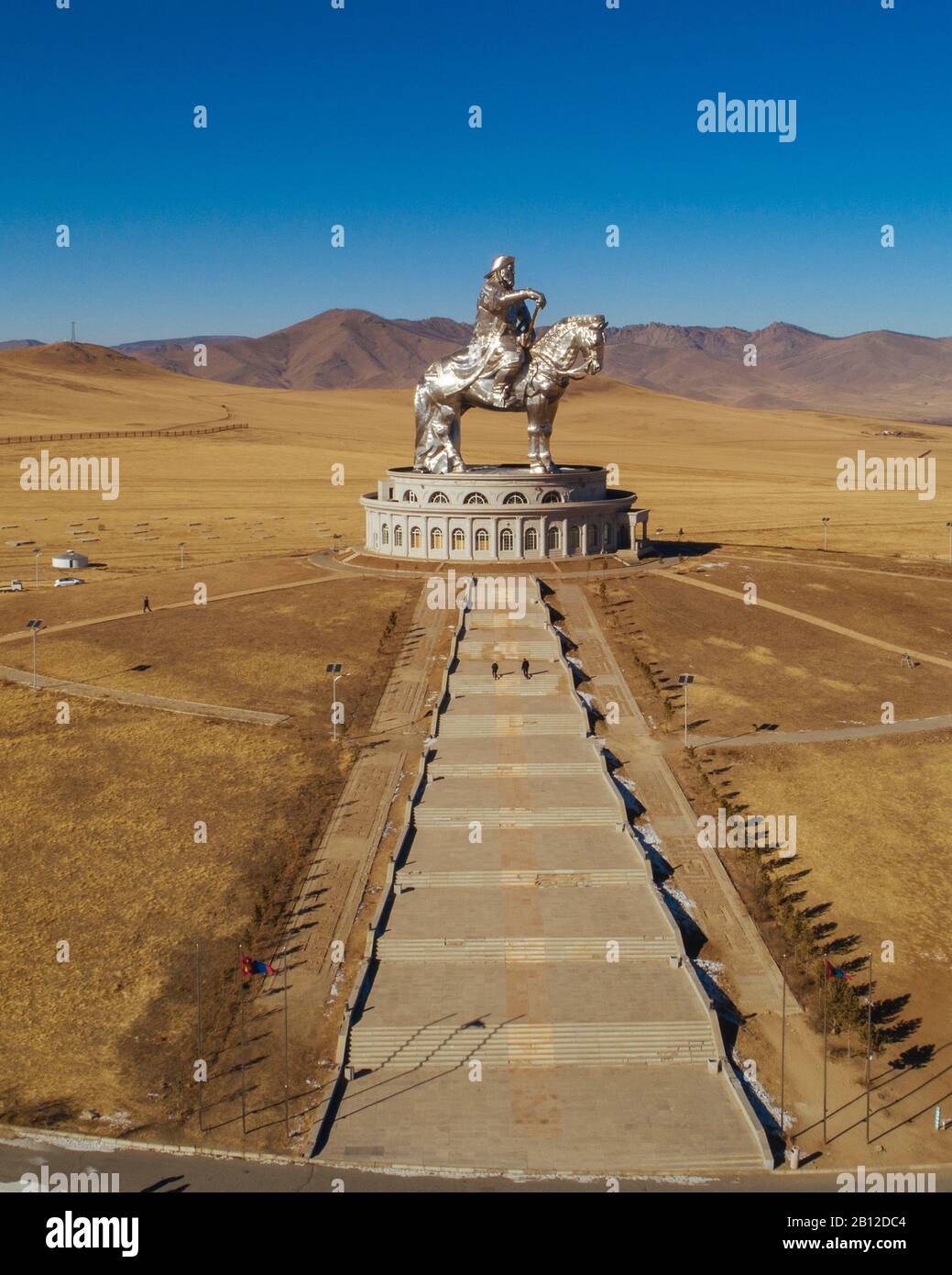 Gengis Khan statua equestre, Tsonjin Boldog, Provincia Töv, Mongolia Foto Stock