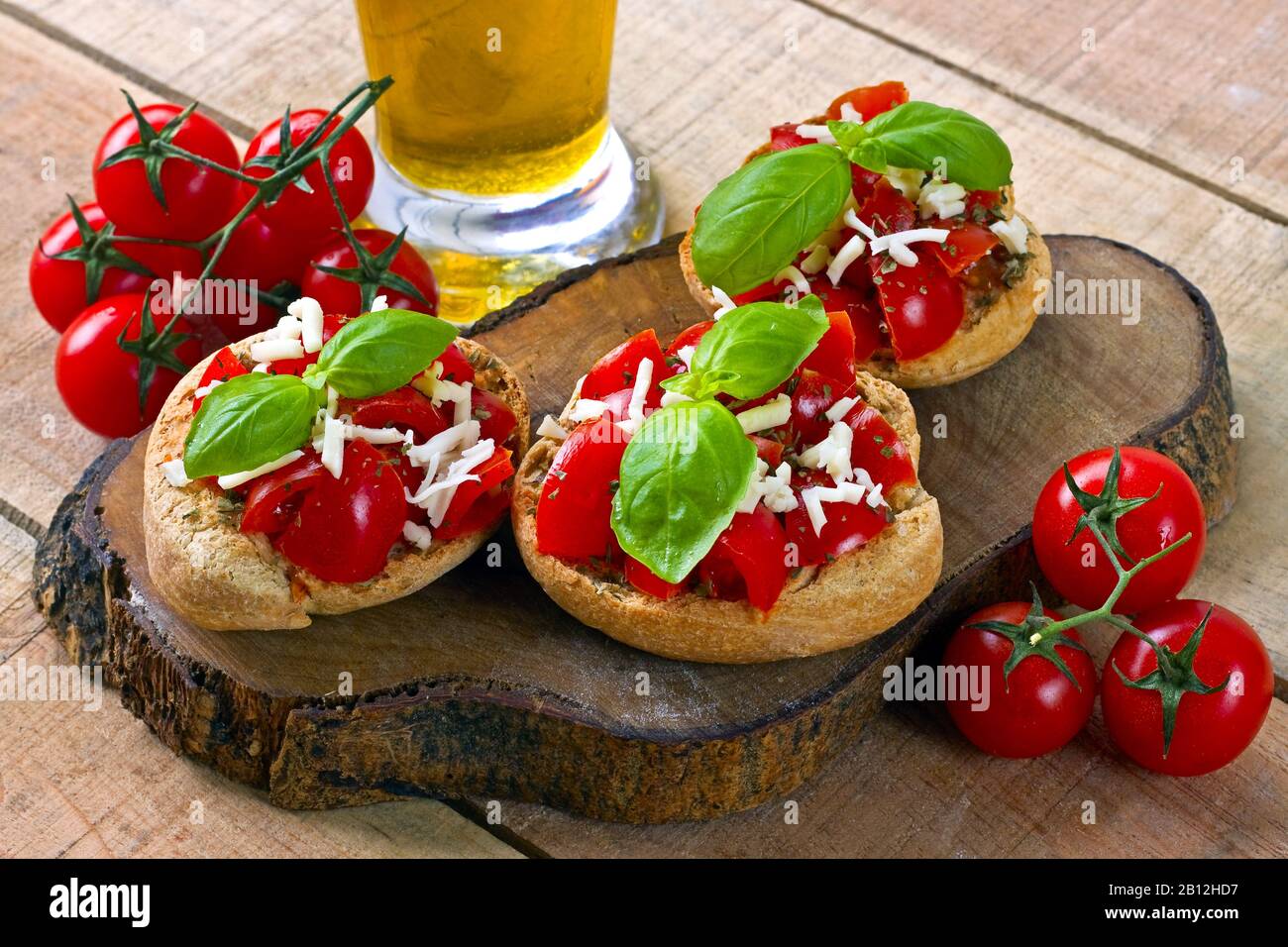 Antipasto italiano friselle - cucina italiana Foto Stock