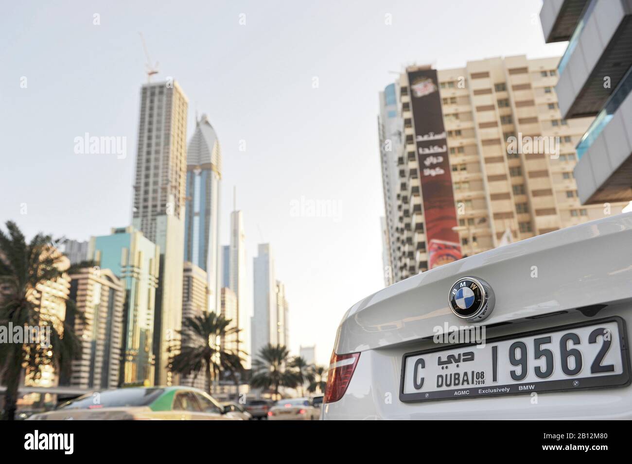 Impressioni Di Sheikh Zayed Road,Al Satwa,Dubai,Emirati Arabi Uniti,Medio Oriente Foto Stock