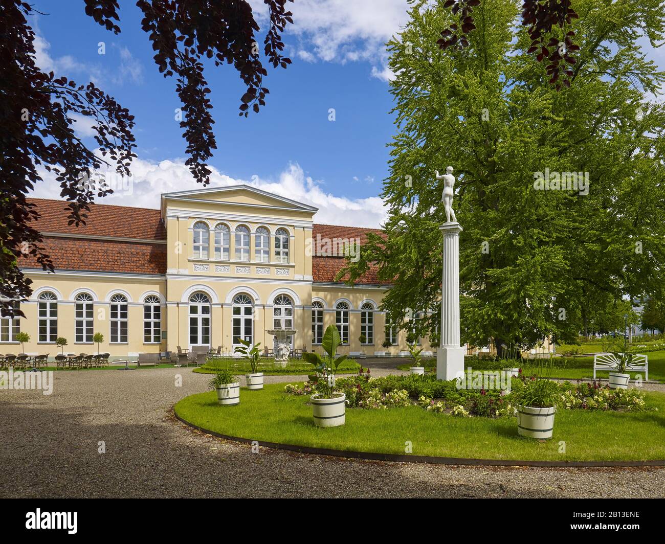 Orangery in giardini del palazzo Neustrelitz, Mecklenburg-Pomerania occidentale, Germania Foto Stock