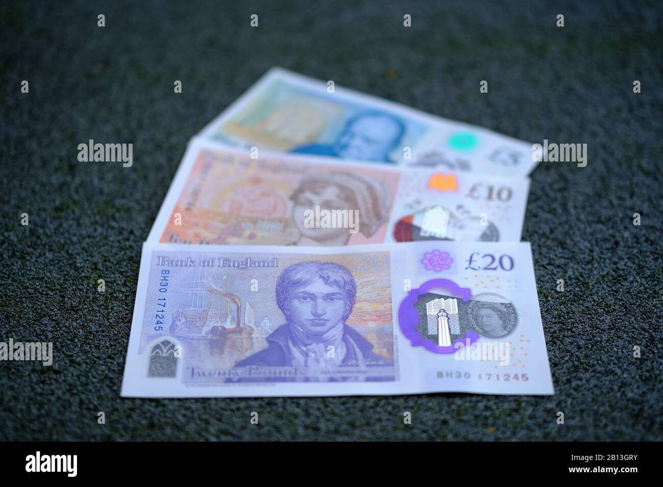 Set di banconote da 20 sterline britanniche All New Polymer rilasciate entro il febbraio 2020 nel Regno Unito. Foto Stock