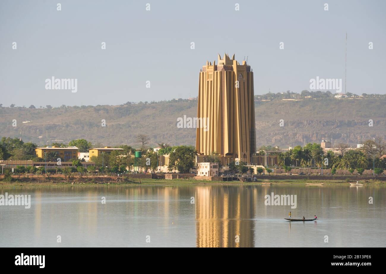 Pescatori nel fiume Niger a Bamako, Mali Foto Stock
