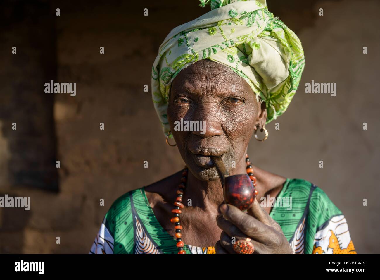 Mandinka Donna, La Gambia Foto Stock