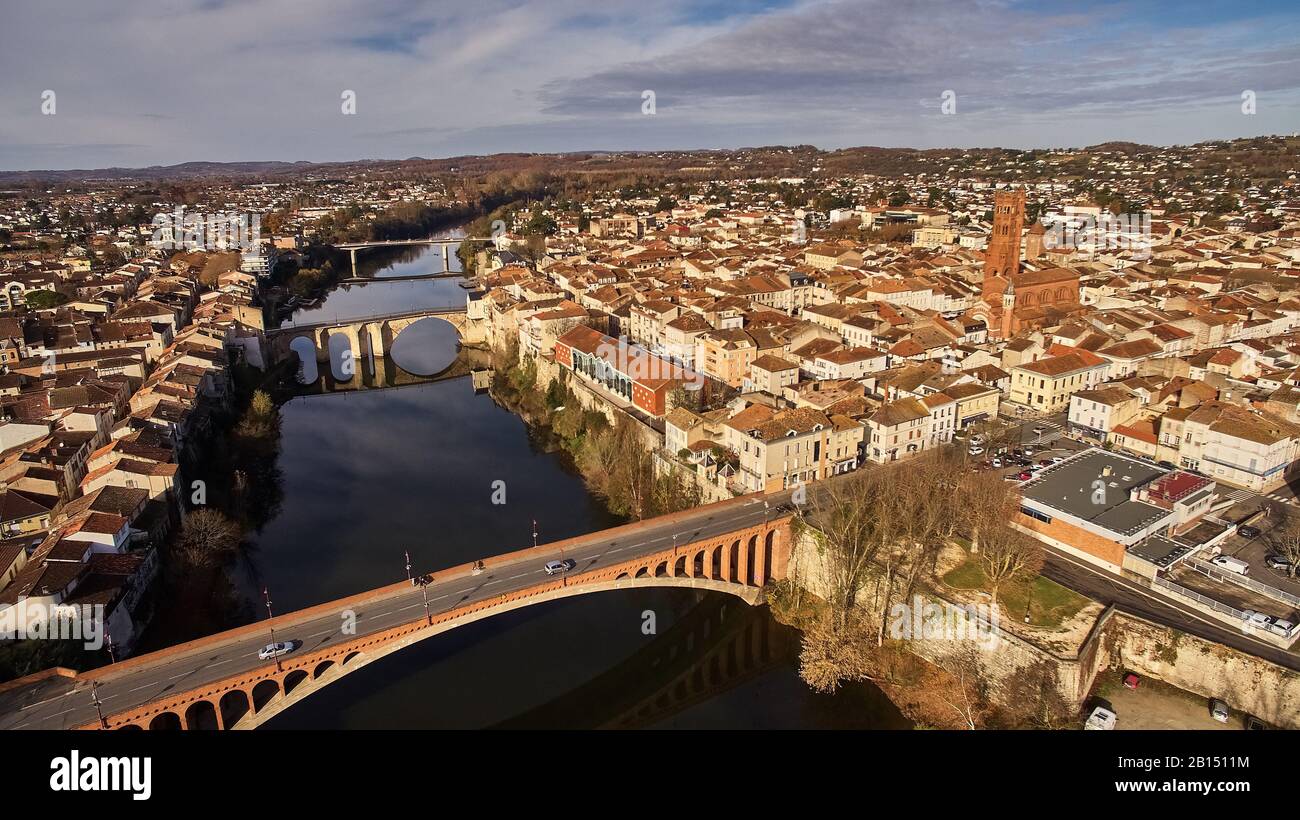 Villeneuve sur Lot è una città del dipartimento di Lot et Garonne in Francia. Foto Stock