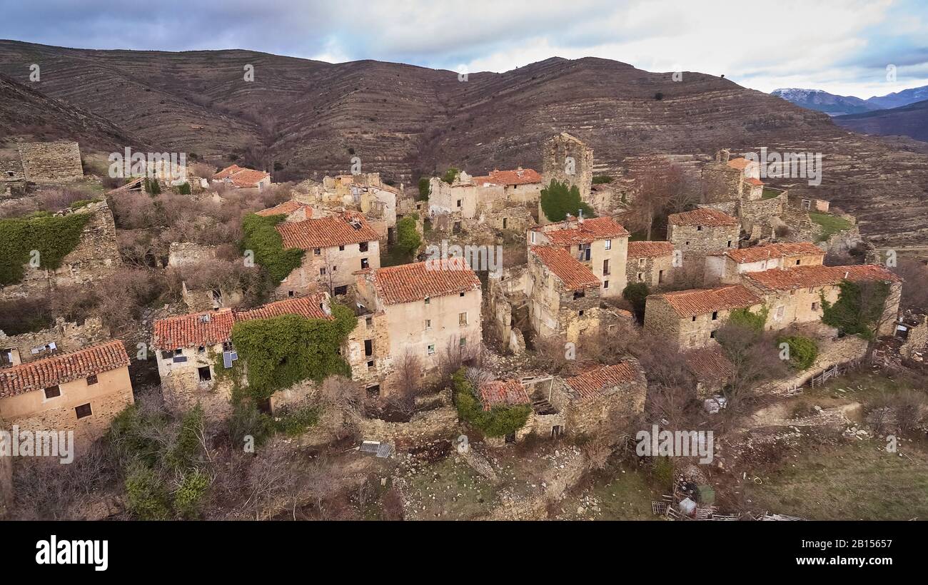 San Vicente de Munilla è un villaggio abbandonato nella provincia di la Rioja, Spagna Foto Stock