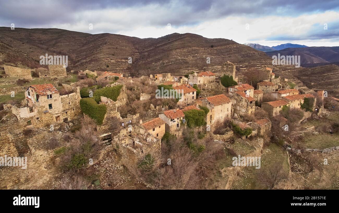 San Vicente de Munilla è un villaggio abbandonato nella provincia di la Rioja, Spagna Foto Stock