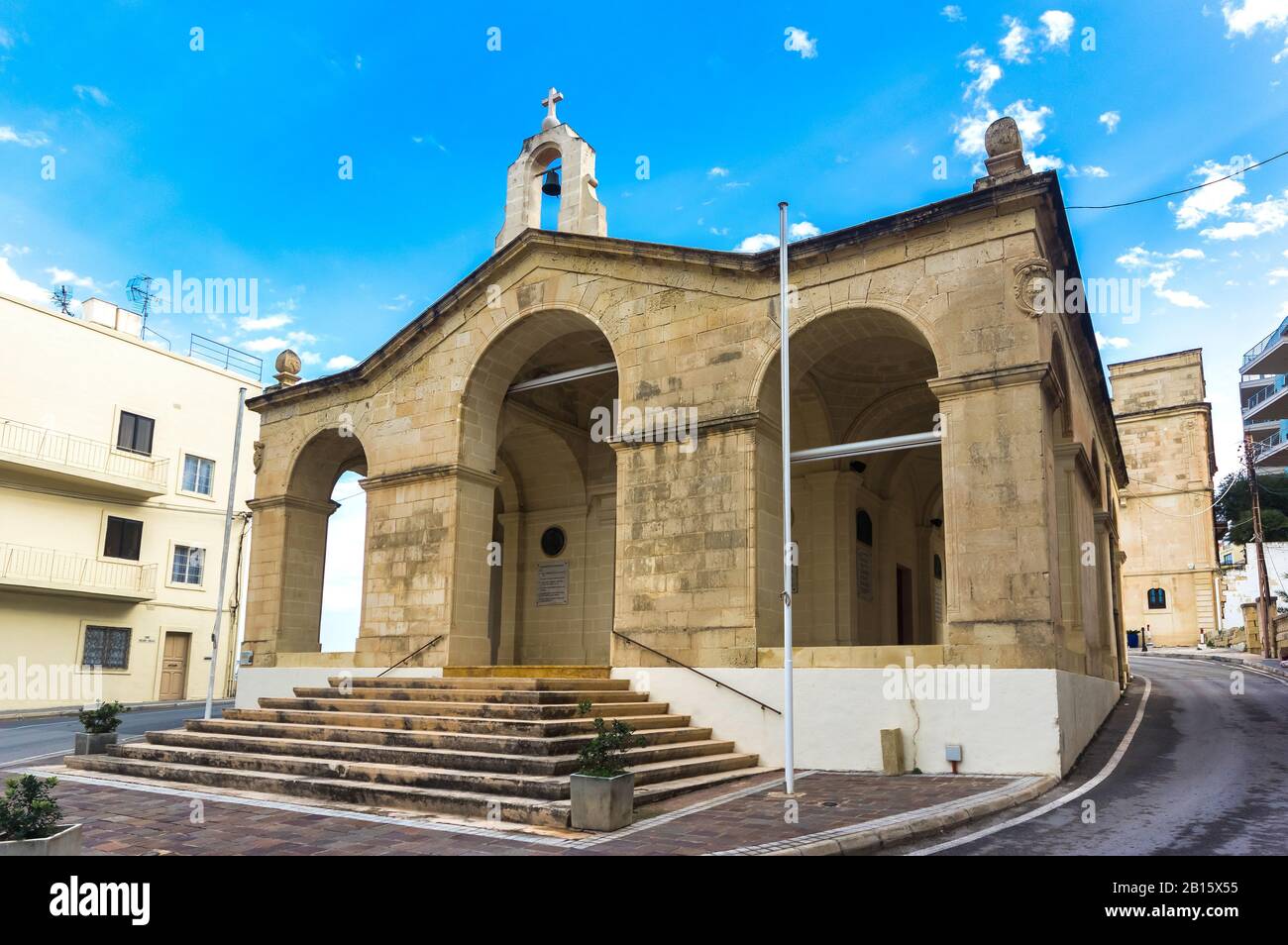 Malta, Baia di San Paolo o San Pawl il-Bahar: Chiesa del Bonfire di San Paolo del XVII secolo, conosciuta anche come Chiesa del relitto di San Paolo. Foto Stock