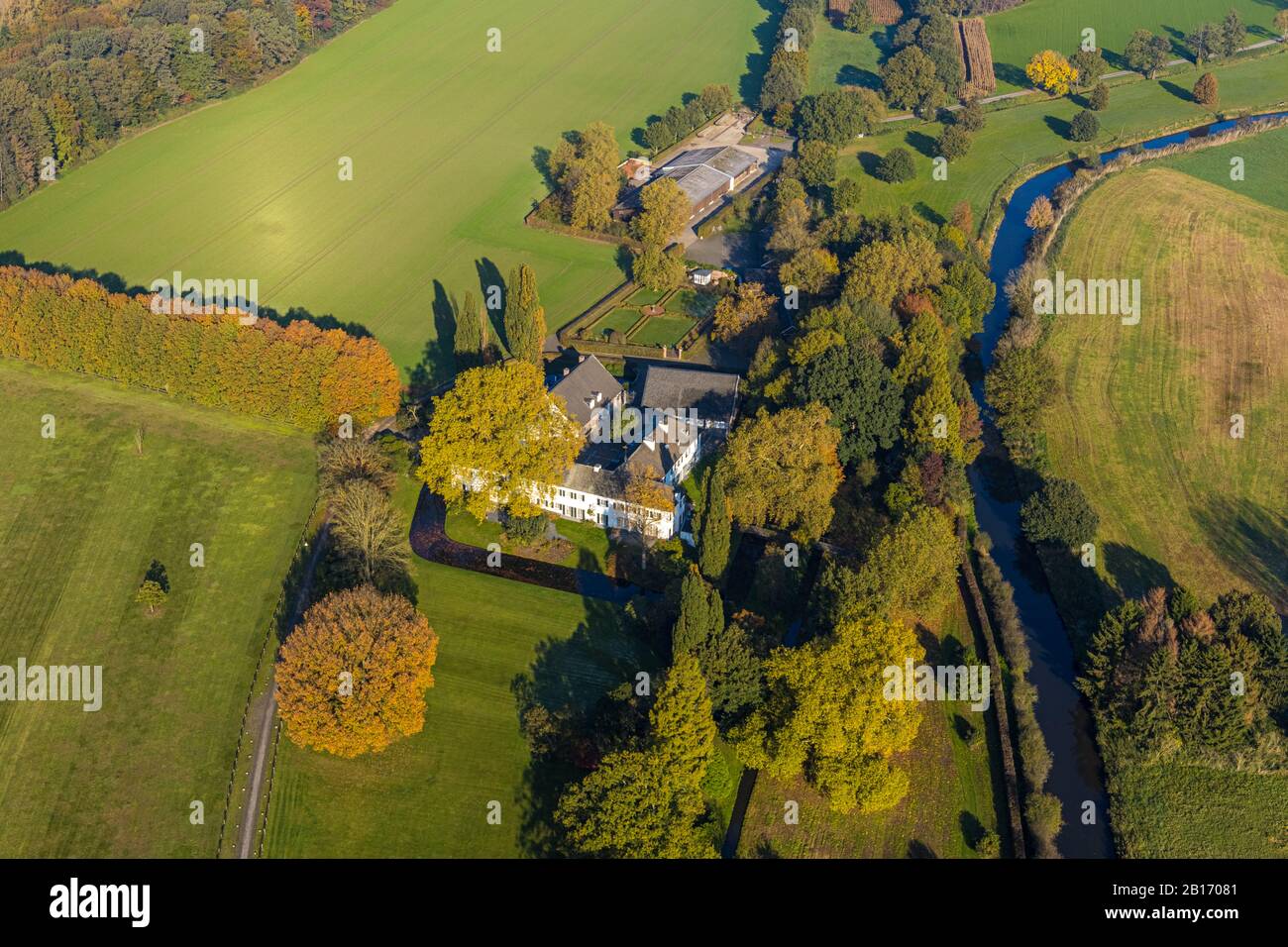 Foto Aerea, Castello Fossato Niershoff, Vorst 25, Fiume Niers, Grefrath, Basso Reno, Renania Settentrionale-Vestfalia, Germania, Un Niershof, Castello, Deu, Europa Foto Stock