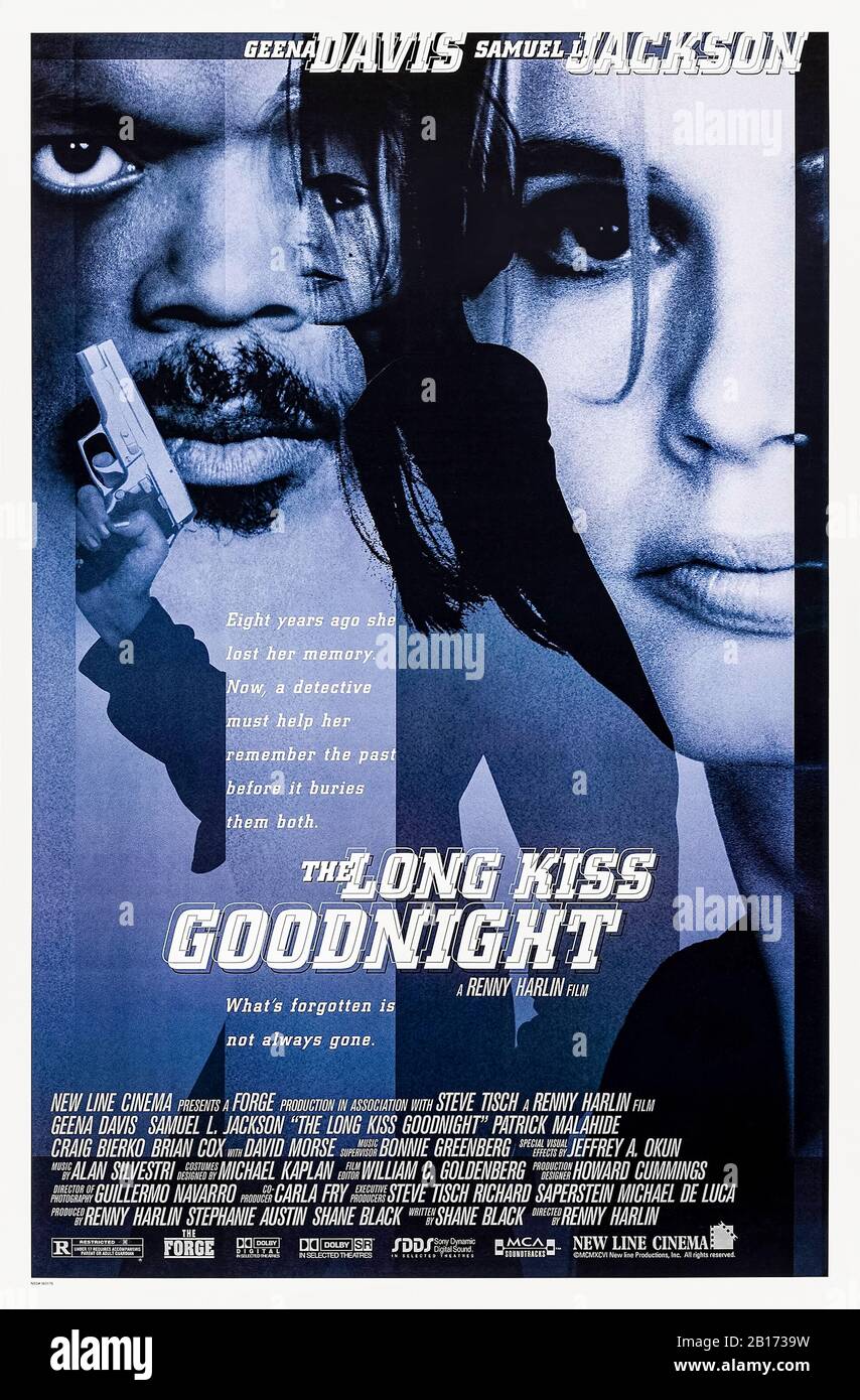Il Long Kiss Goodnight (1996) diretto da Renny Harlin e con Geena Davis, Samuel L. Jackson e Yvonne Zima. Una moglie di casa scopre che ha un passato segreto e un insieme impressionante e mortale di abilità. Foto Stock