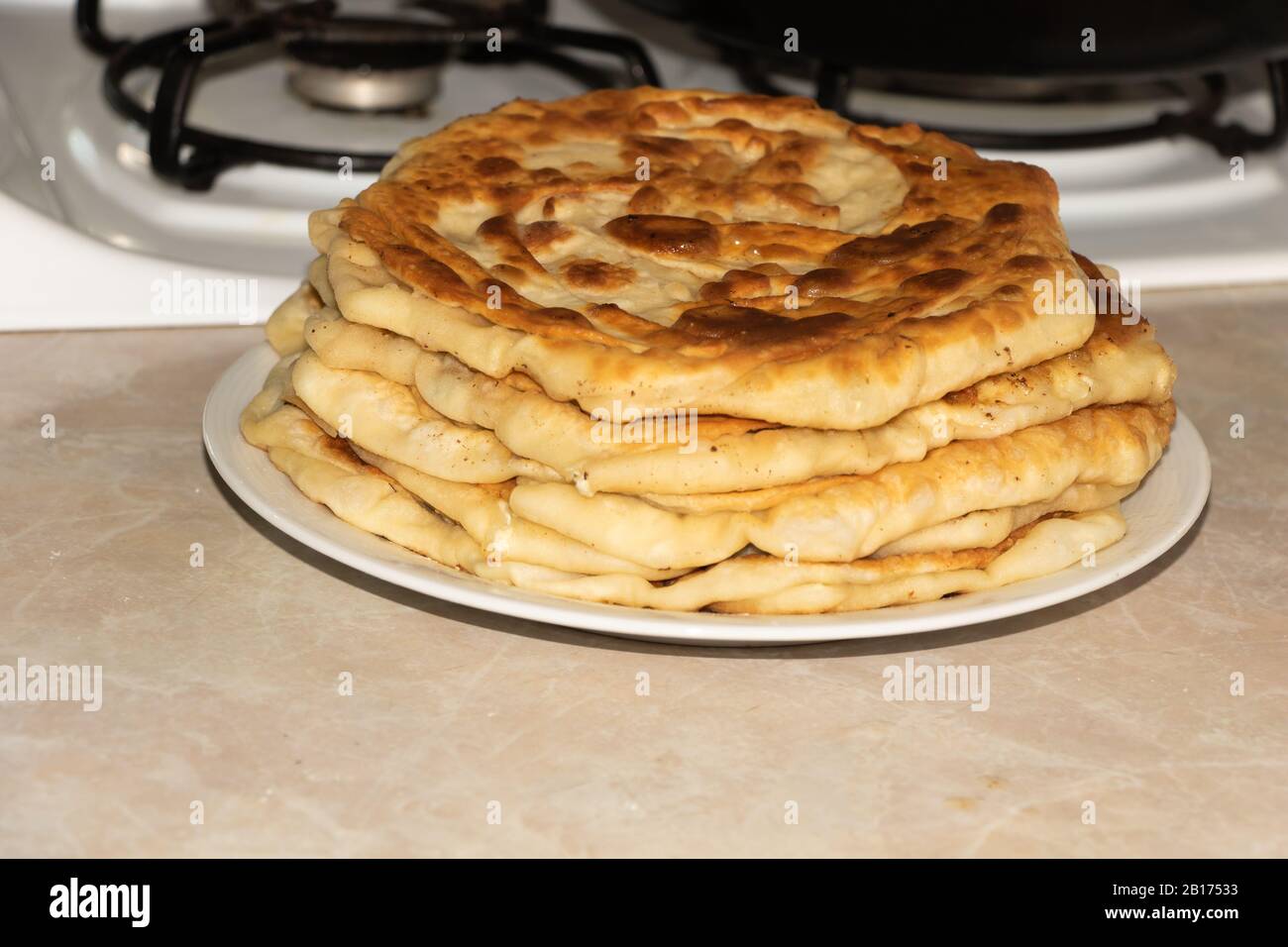 Torte saporite e fresche cucinate recentemente a casa Foto Stock