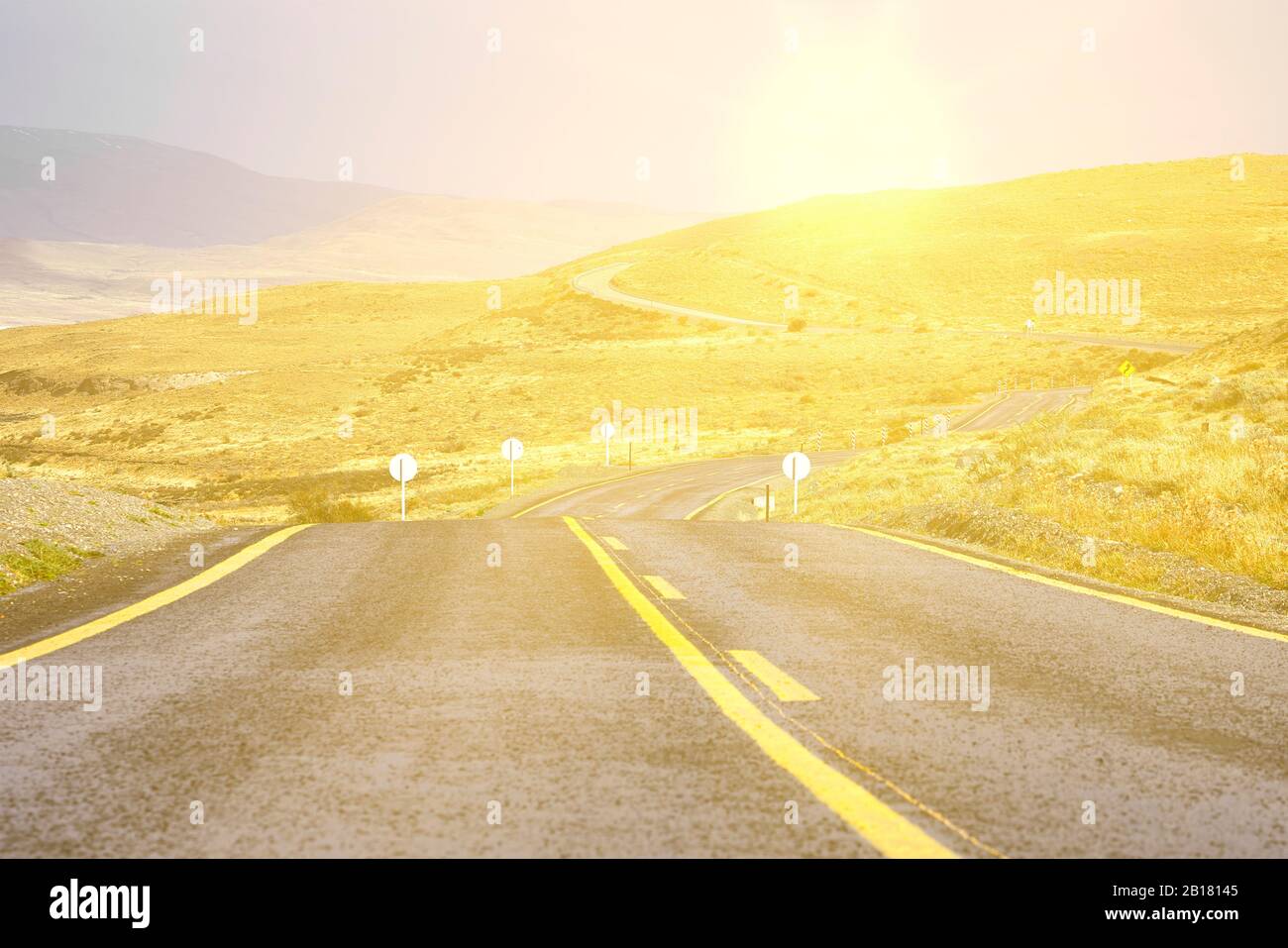 Cile,Patagonia,Magallanes E Regione Antartide Cilena,Provincia Ultima Esperanza,Parco Nazionale Torres Del Paine, Arcobaleno Foto Stock