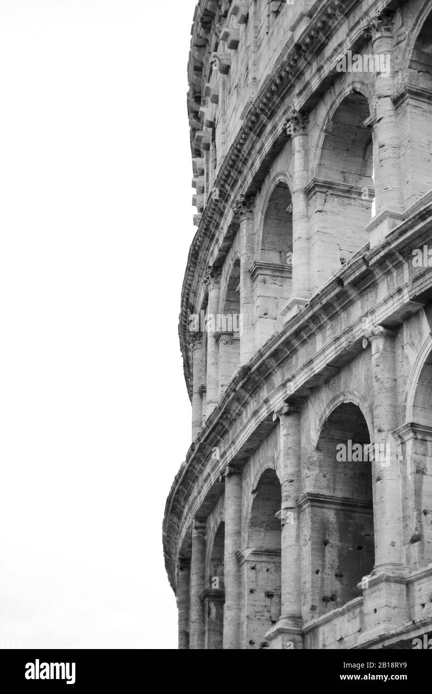Colosseo. Architettura romana. Iconiche attrazioni storiche di Roma, Italia. Foto Stock