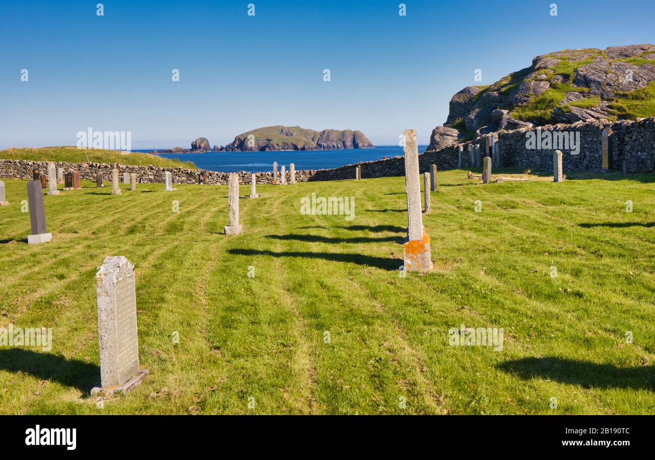 Il cimitero di Bostadh si trova sulla piccola isola del Grande Bernera, al largo della costa nord-occidentale dell'isola di Lewis, Ebridi esterne, Scozia Foto Stock