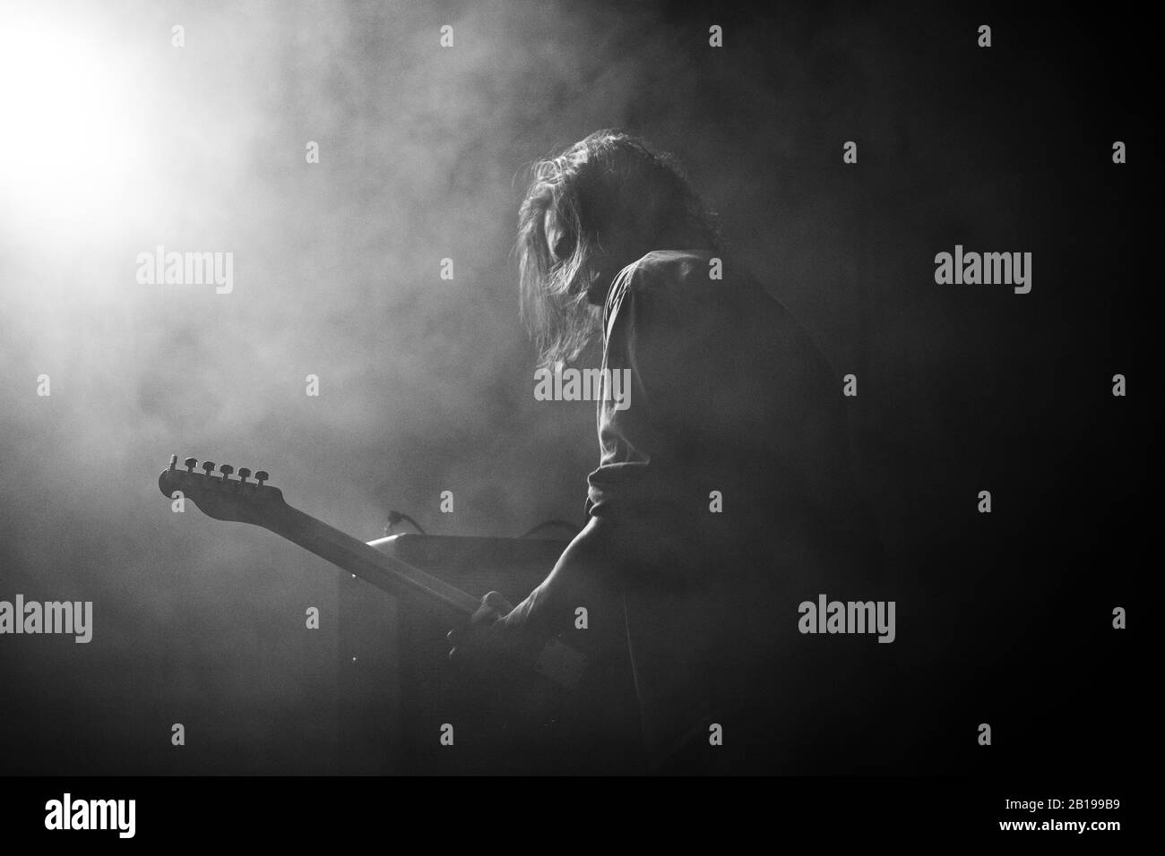 Copenaghen, Danimarca. 21st, febbraio 2020. Il cantante, cantautore e musicista americano (Sandy) Alex G suona un concerto dal vivo a VEGA come parte di Journey Fest 2020 a Copenhagen. (Photo Credit: Gonzales Photo - Peter Troest). Foto Stock