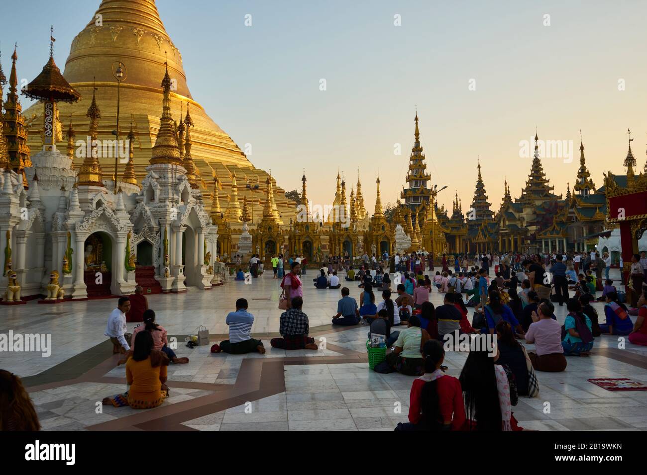 Shwedagon Pagode, Yangon, Myanmar Foto Stock