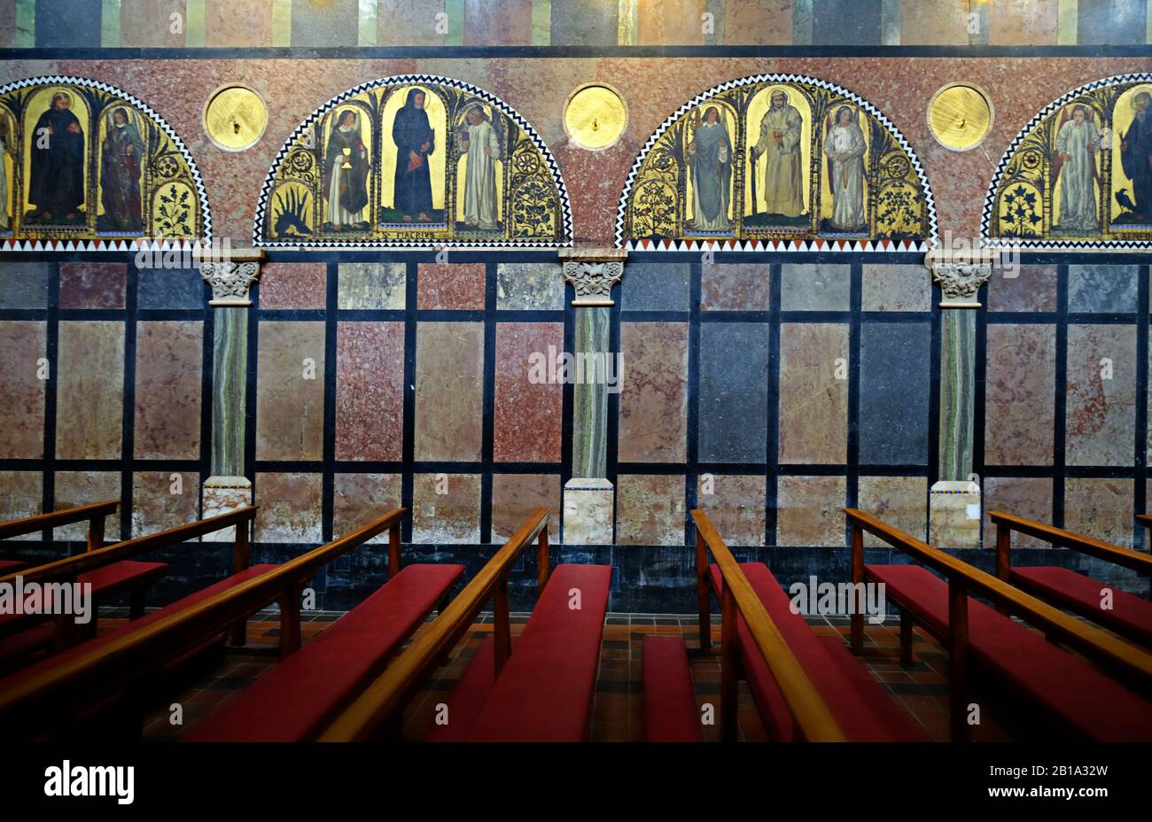 Interno Della Chiesa Universitaria Di Dublino. San Cardinale John Newman Chiesa Cattolica Dublino Irlanda Foto Stock