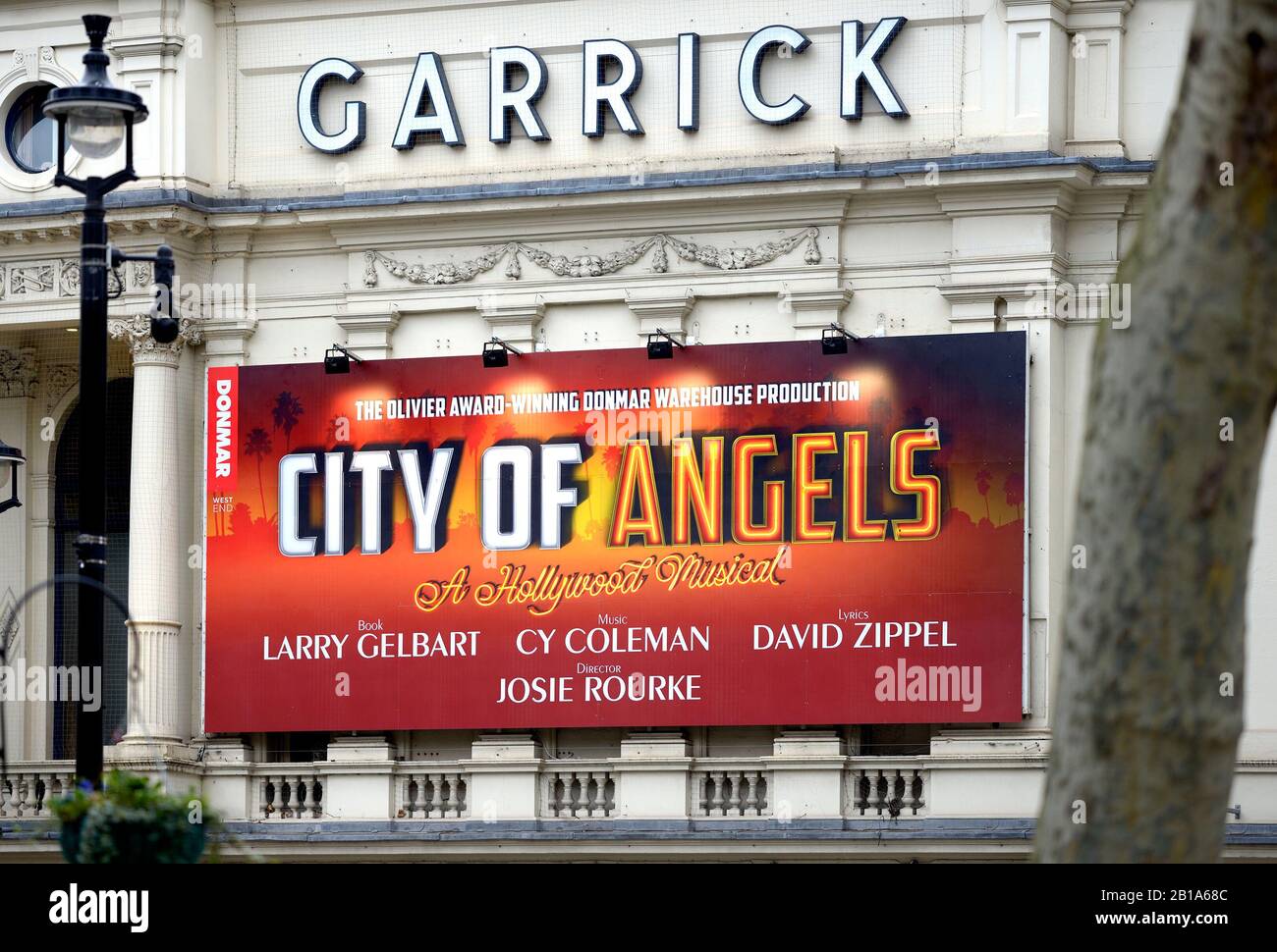 Londra, Inghilterra, Regno Unito. Musical "City of Angels" al Teatro Garrick (febbraio 2020) Foto Stock