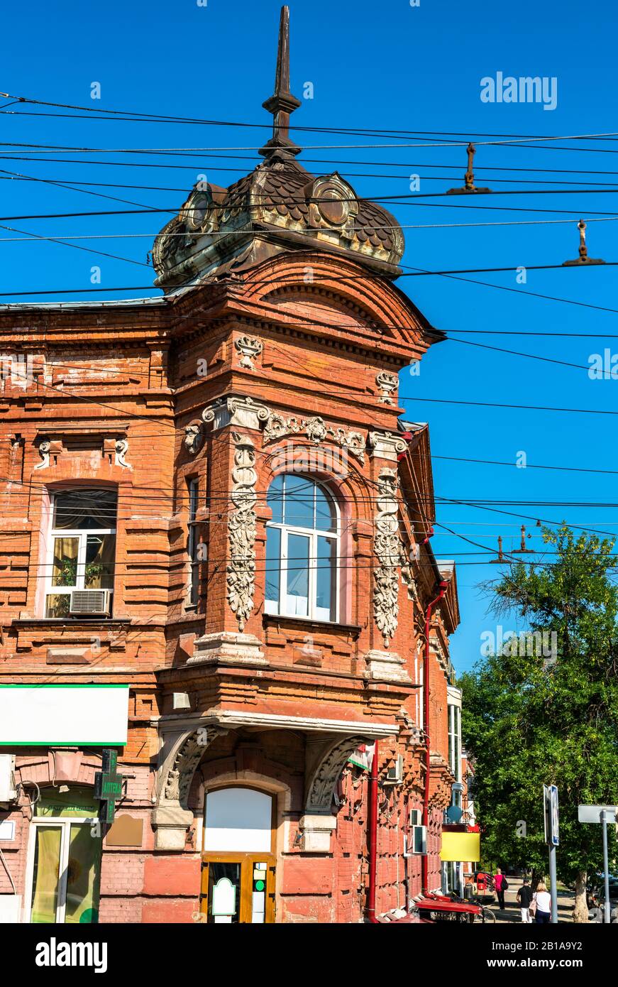 Architettura tradizionale russa a Saratov Foto Stock
