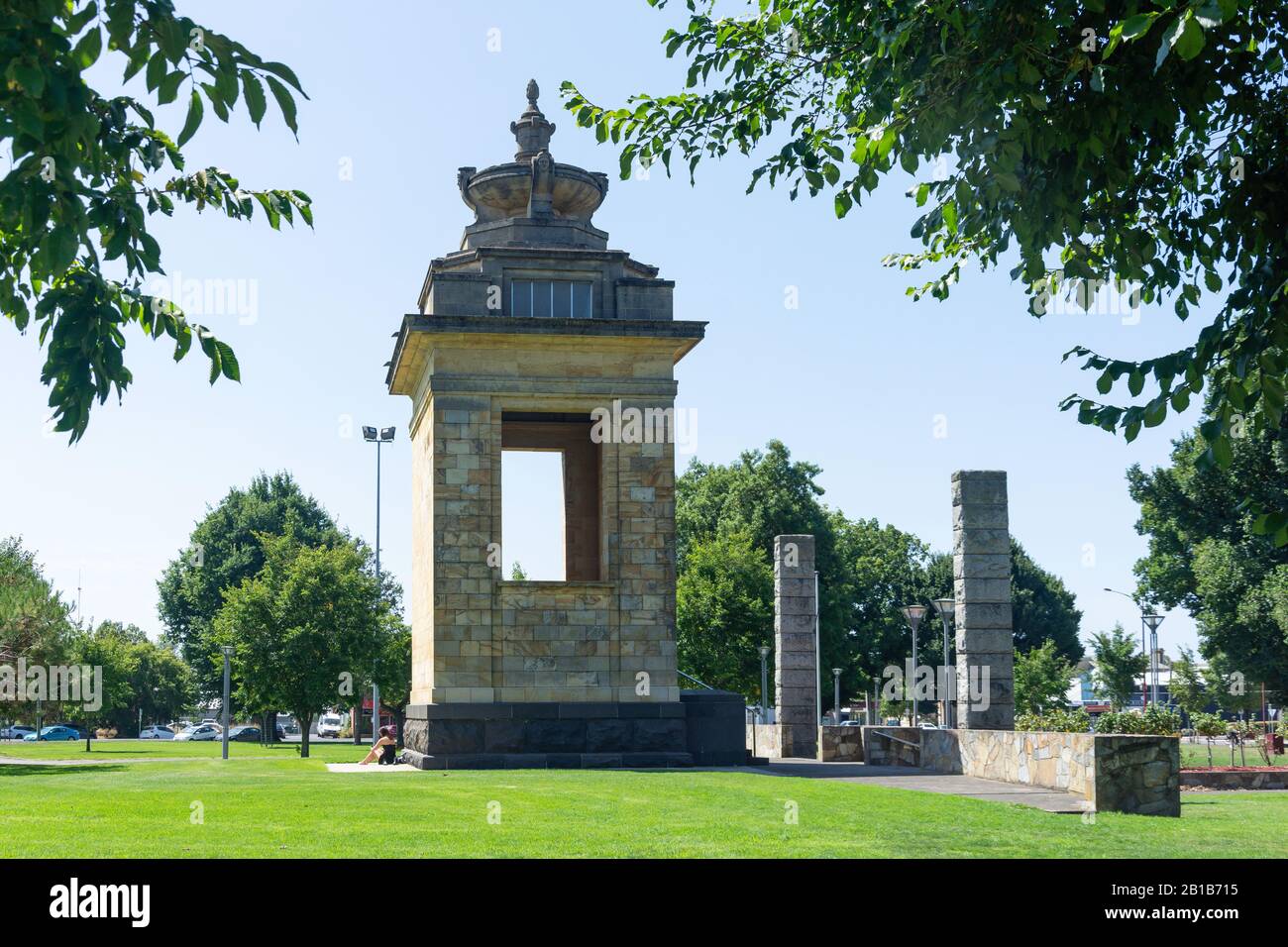 Il Memoriale Della Guerra Di Colac In Memorial Square, Murray Street, Colac, Western District, Victoria, Australia Foto Stock