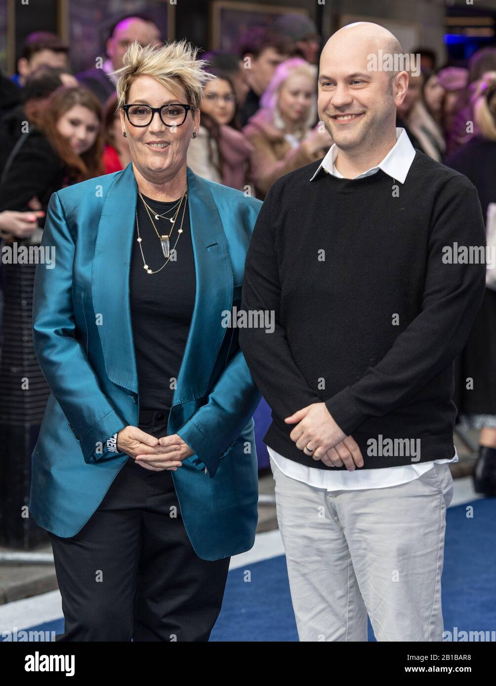 Il regista Dan Scanlon e il produttore Kori Rae partecipano alla Onward UK Premiere presso il Curzon Mayfair di Londra. Foto Stock