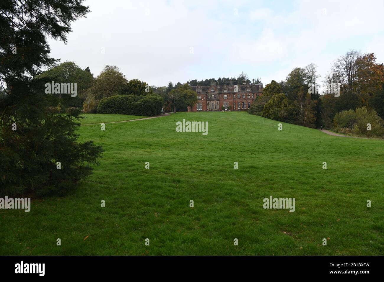 Keele Hall è una residenza del 19th secolo a Keele, Staffordshire, Inghilterra Foto Stock