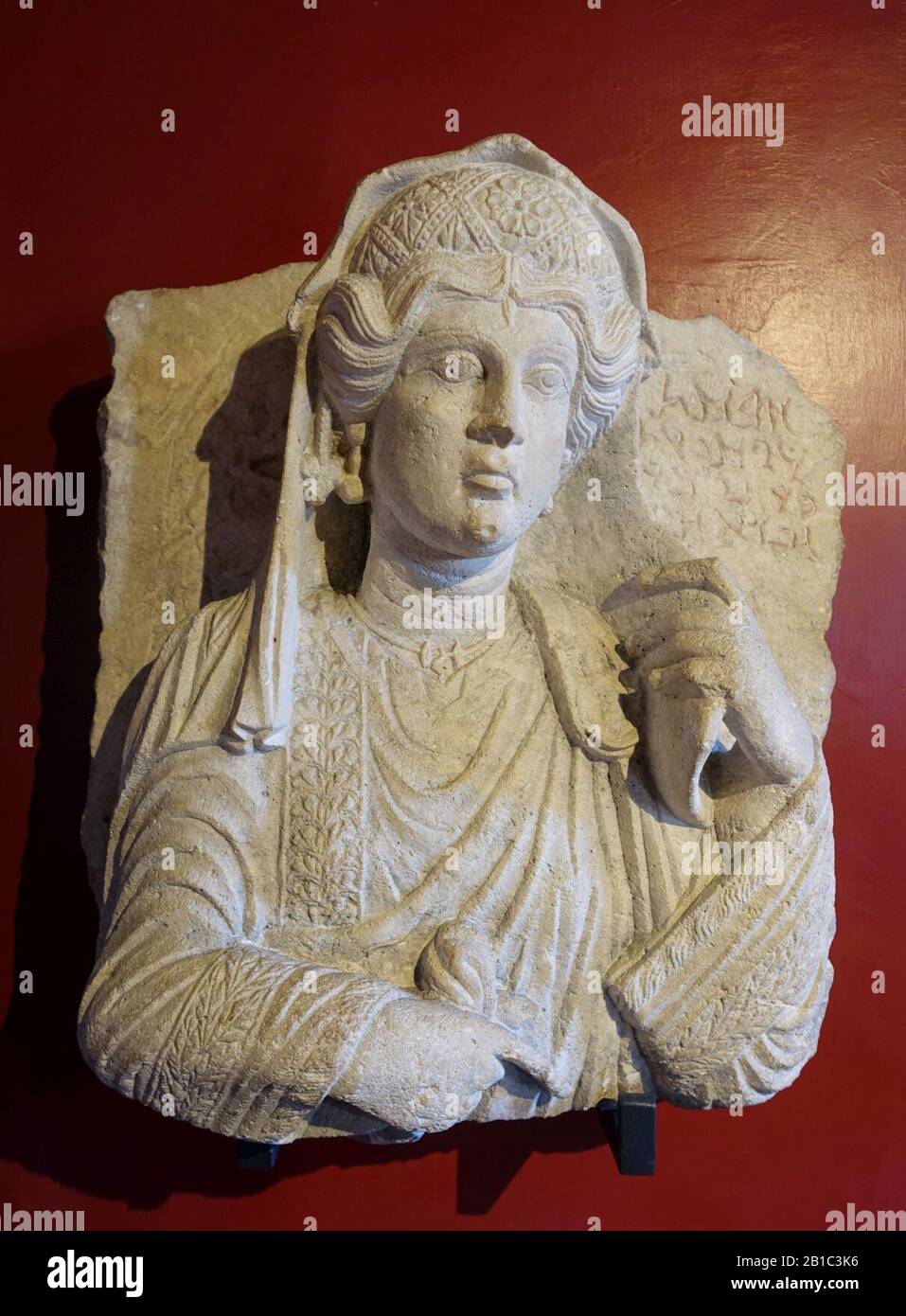 Busto funerario di una donna di Palmyra, epoca imperiale romana, 3rd secolo d.C. Foto Stock
