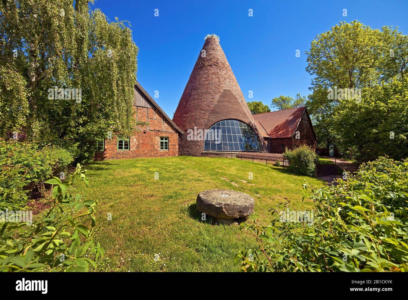 Cono di vetro della fonderia di vetro Gernheim, Museo industriale della Westfalia, Germania, Renania Settentrionale-Vestfalia, Petershagen Foto Stock