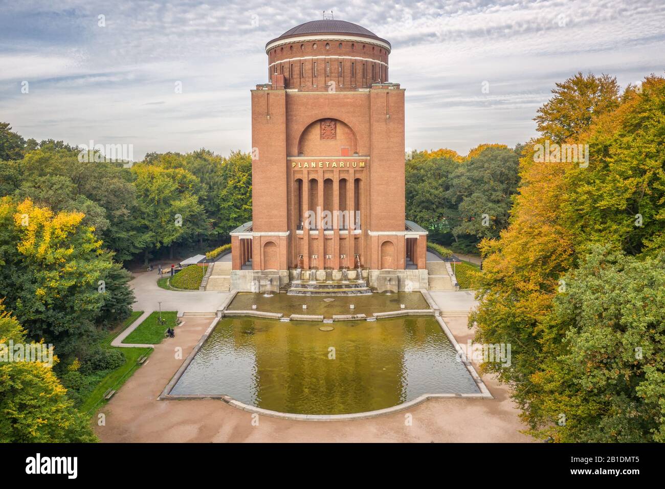 Veduta aerea del vecchio Planetario nel parco cittadino di Amburgo Foto Stock