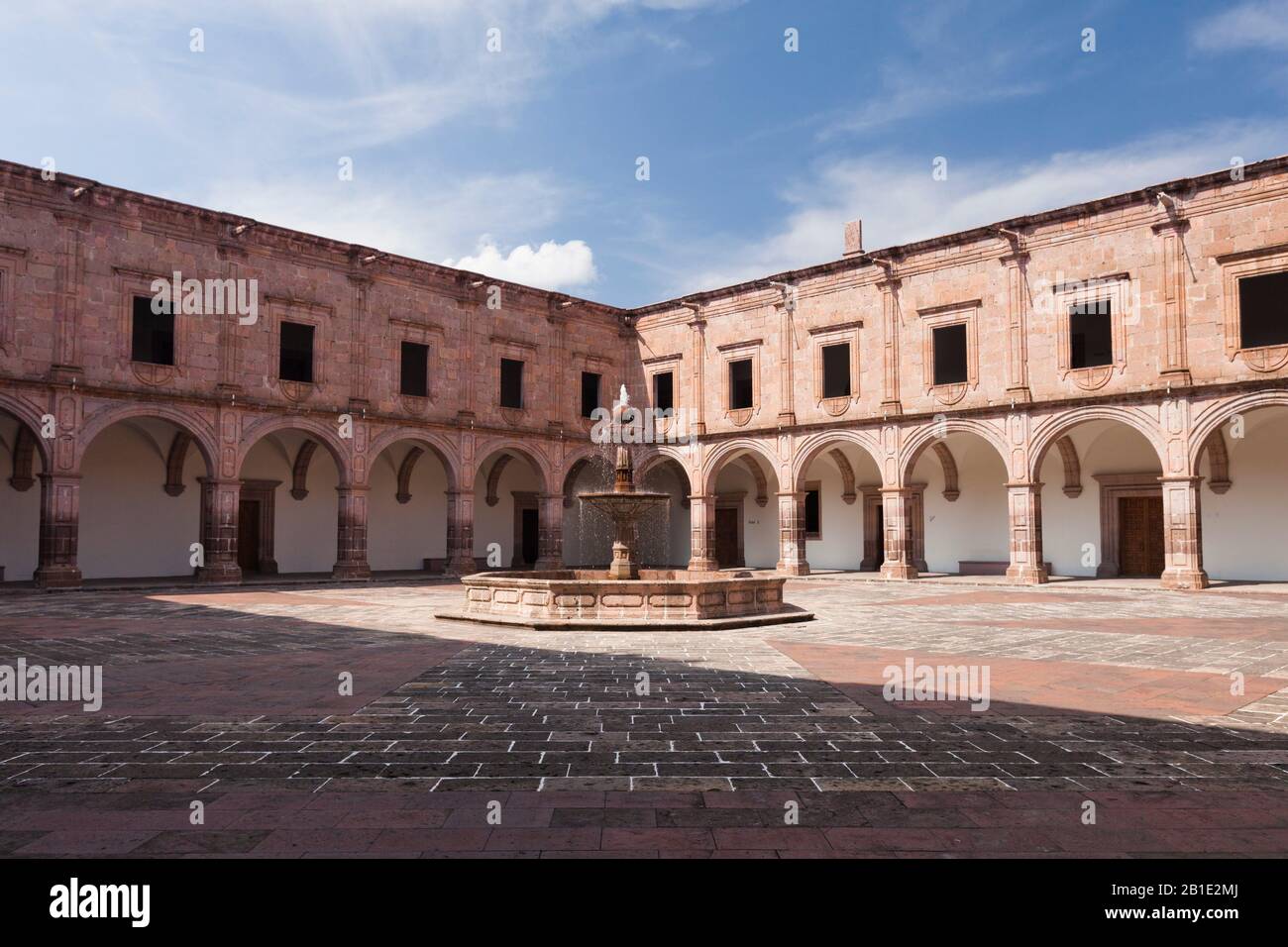 Palacio Clavijero, Centro storico di Morelia, stato di Michoacan, Messico, America Centrale Foto Stock