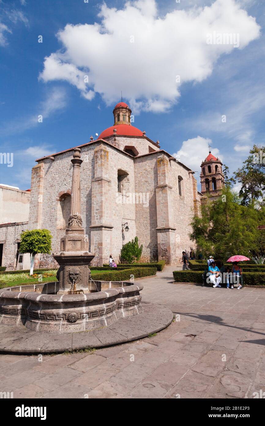 La biblioteca di Morelia, Centro storico di Morelia, stato di Michoacan, Messico, America Centrale Foto Stock