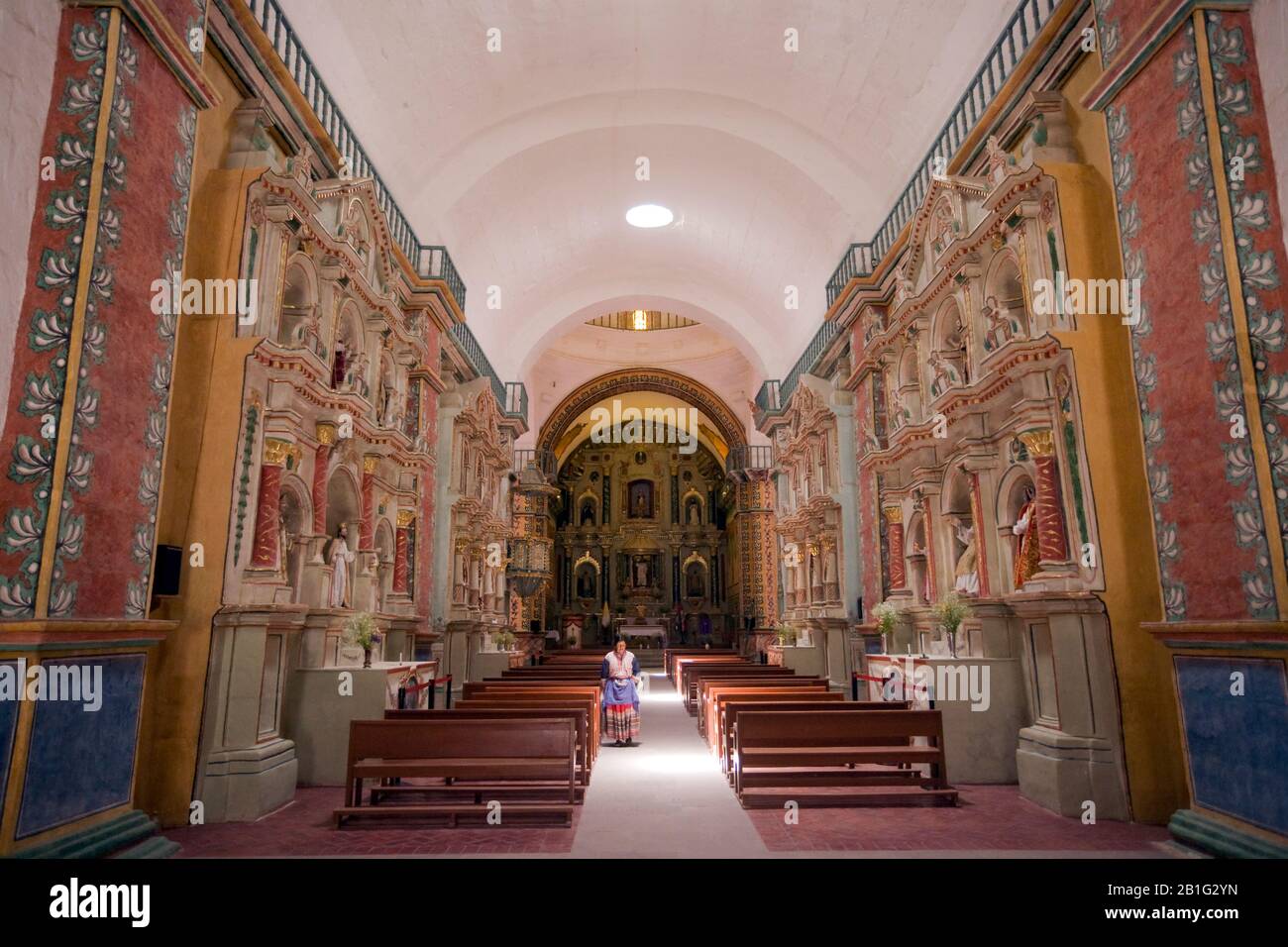 Chiesa della Purisima Concepcion, 18 ° secolo. Facciata e interni con decorazione policroma Foto Stock