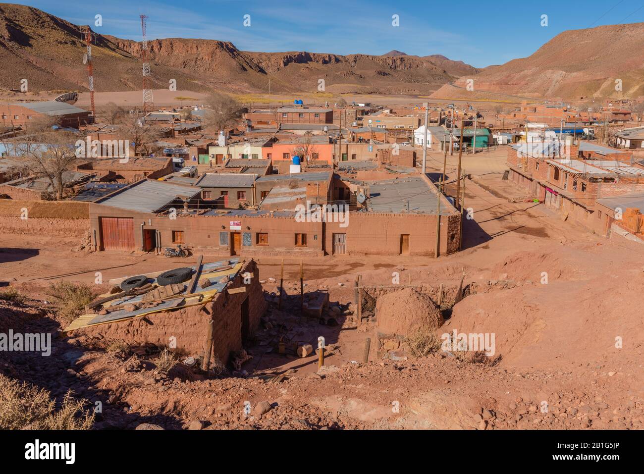 Piccola città di Susques nella National Route 52, Ande ad alta quota, deserto di Puna, provincia di Jujuy, NW Argentina, America Latina Foto Stock