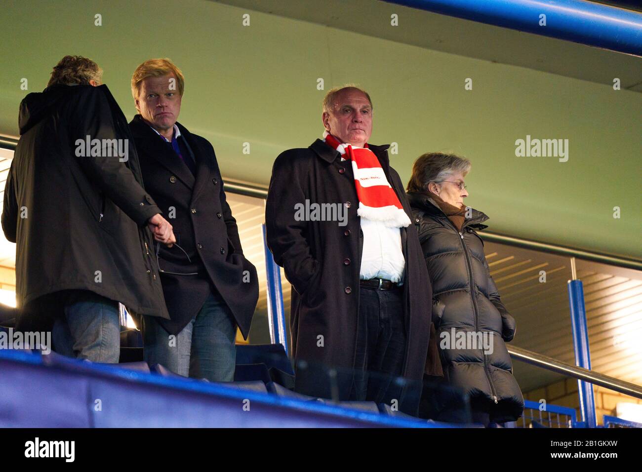 Champions League, Chelsea-Monaco, Londra 25 Febbraio 2020. Uli HOENESS (ex presidente FCB), moglie Susi, Oliver KAHN, futuro CEO FCB, FC CHELSEA - FC BAYERN MONACO UEFA Football Champions League , Londra, 25 febbraio 2020, Stagione 2019/2020, round degli ultimi sedici, FCB, Baviera, München © Peter Schatz / Alamy Live News Foto Stock