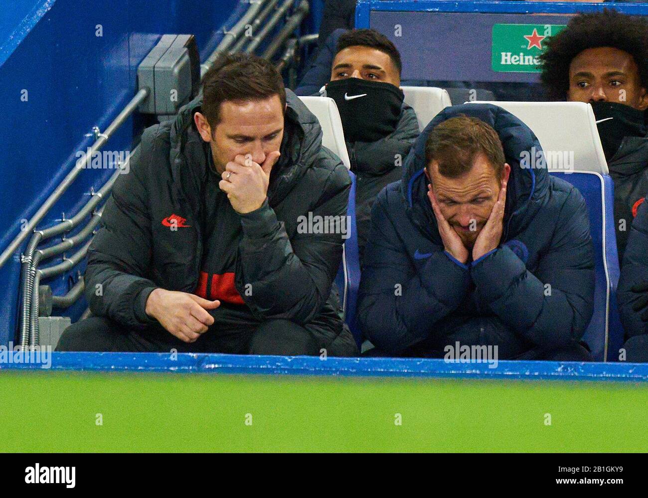 Champions League, Chelsea-Monaco, Londra 25 Febbraio 2020. Frank LAMPARD, Coach, Headcoach, team manager Chelsea Sad FC CHELSEA - FC BAYERN MONACO UEFA Football Champions League , Londra, 25 febbraio 2020, Stagione 2019/2020, round degli ultimi sedici, FCB, Baviera, München © Peter Schatz / Alamy Live News Foto Stock