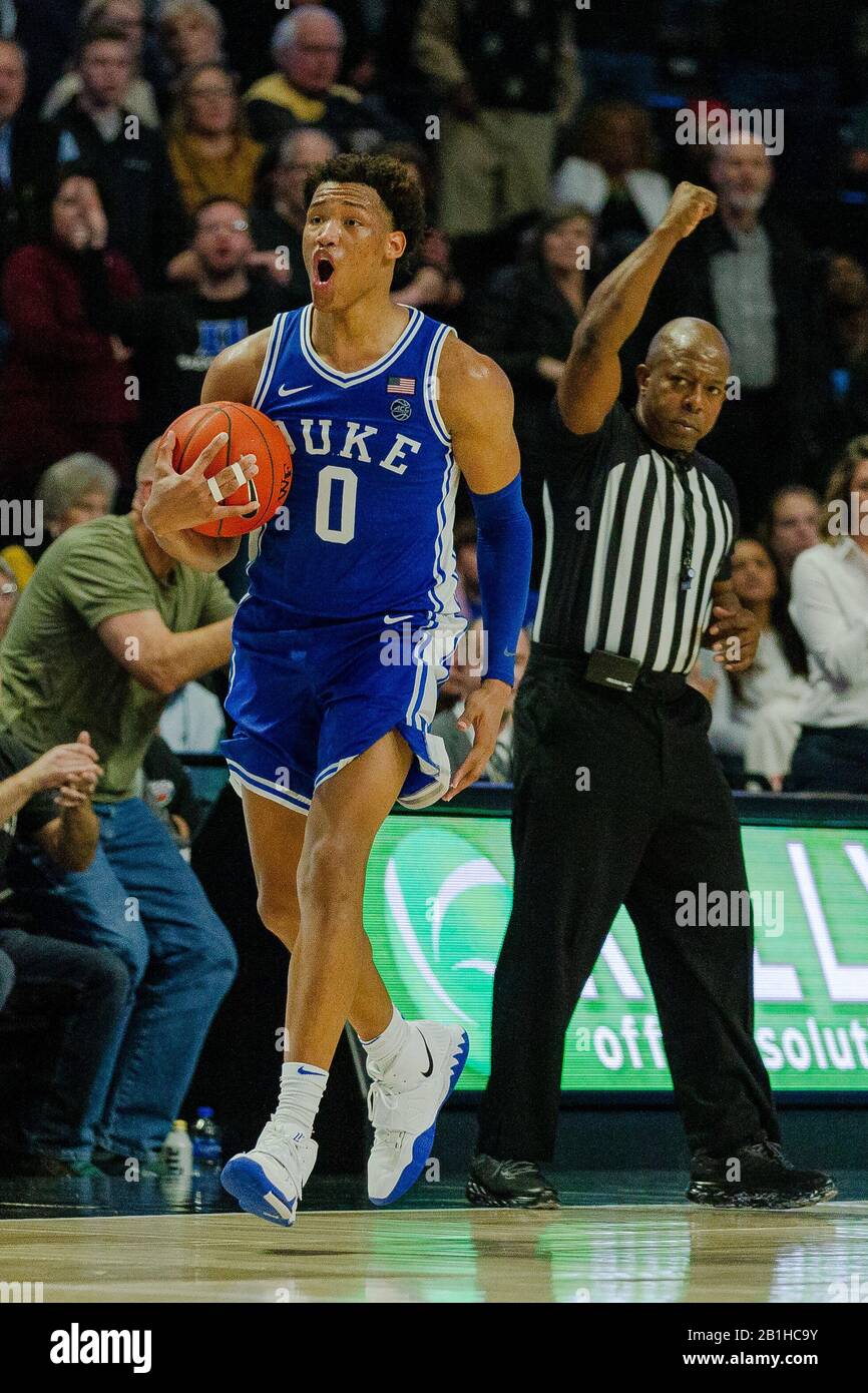 25 febbraio 2020: Duke Blue Devils Forward Wendell Moore Jr. (0) reagisce mentre si falla fuori nel tempo straordinario del match di basket ACC presso il LJVM Coliseum a Winston-Salem, NC. (Scott Kinser/Cal Sport Media) Foto Stock