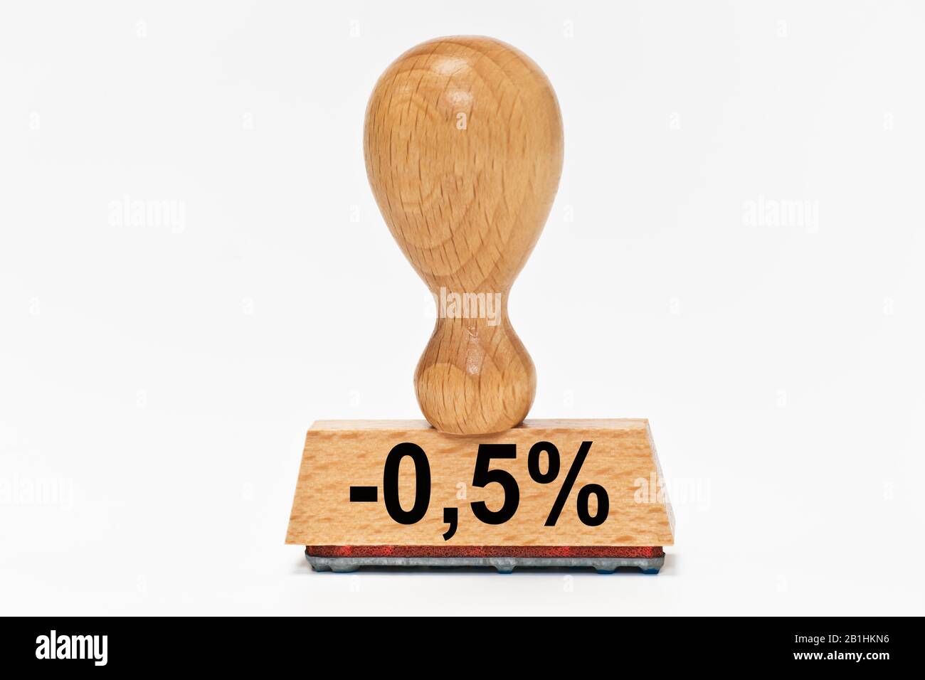 un francobollo con la scritta meno 0,5 per cento Foto Stock