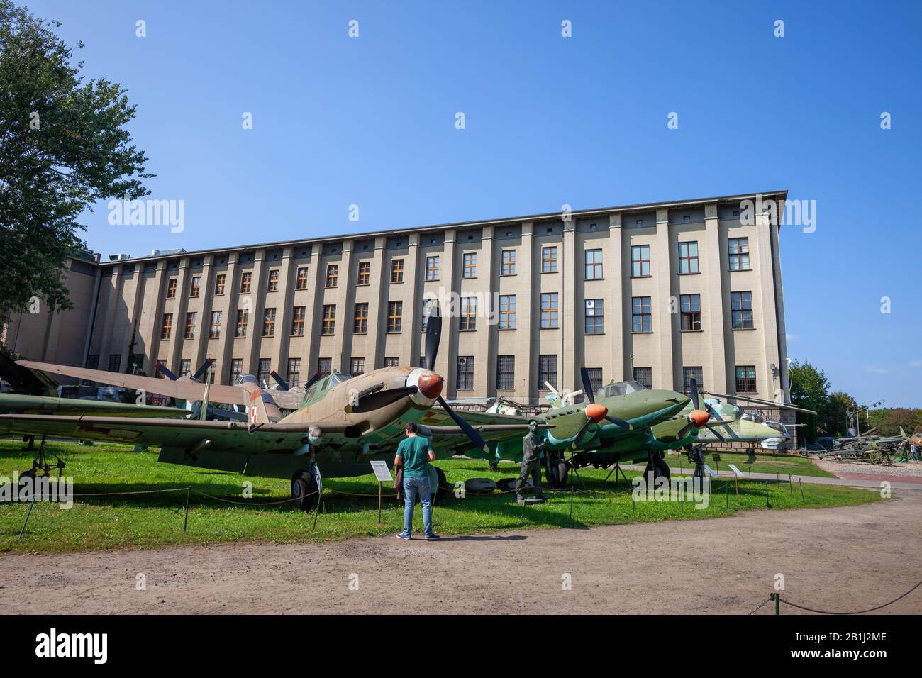 Velivoli da combattimento d'epoca nel Museo dell'Esercito Polacco (Muzeum Wojska Polskiego) a Varsavia, Polonia Foto Stock