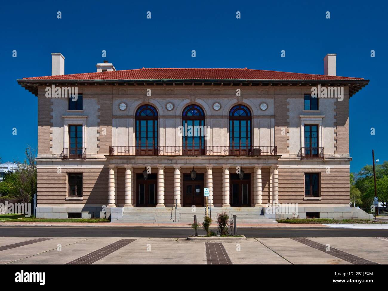 Il vecchio edificio federale, stile rinascimentale italiano, ora Law firm, storico quartiere vicino al centro di Victoria, Texas, Stati Uniti d'America Foto Stock