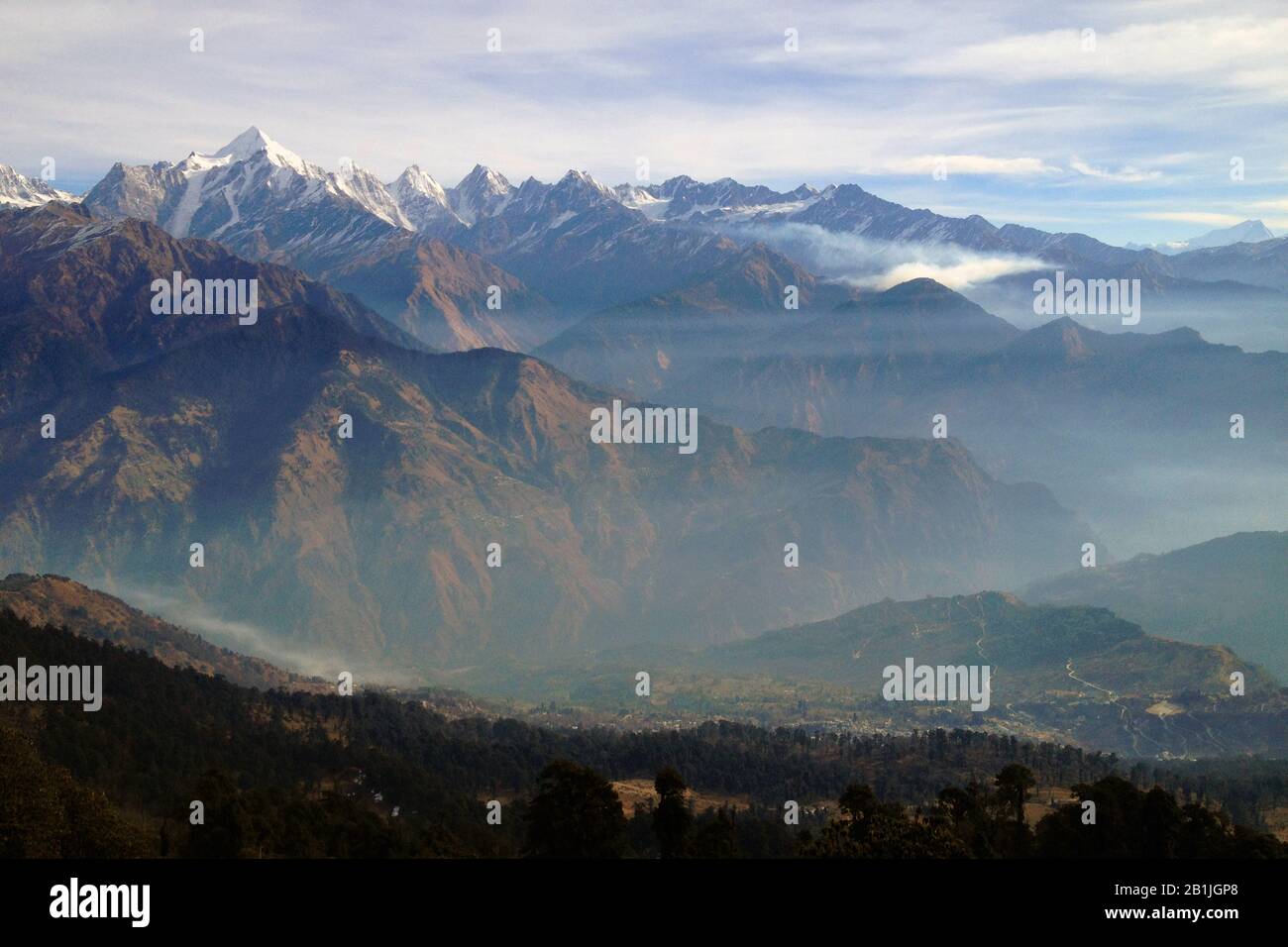 Paesaggio Grande Himalaya al confine con il Tibet, India, Himalaya Foto Stock