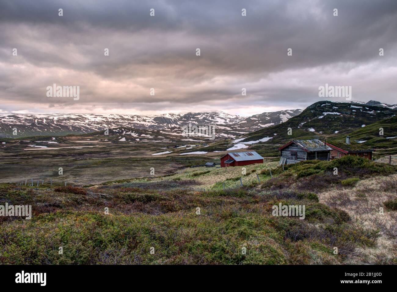 Capanne in legno a fjell, Norvegia, Parco Nazionale Jotunheimen Foto Stock