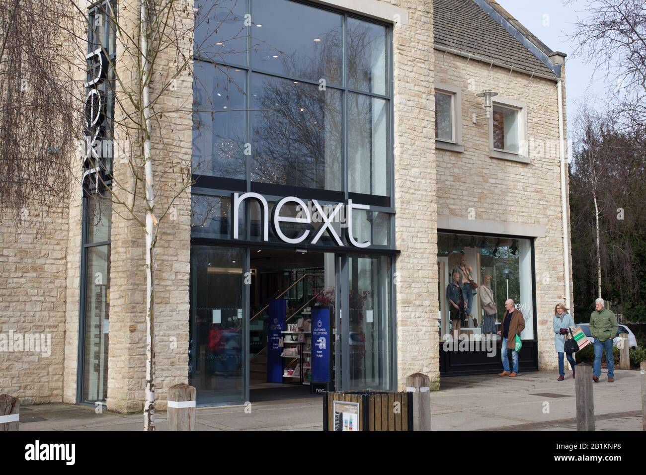 Il prossimo negozio al dettaglio a Witney, Oxfordshire, Regno Unito Foto Stock