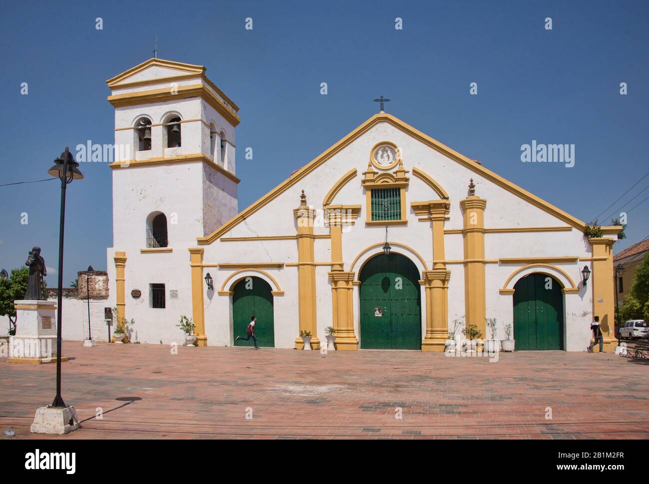 Iglesia de Santo Domingo in Santa Cruz de Mompox coloniale, Bolivar, Colombia Foto Stock