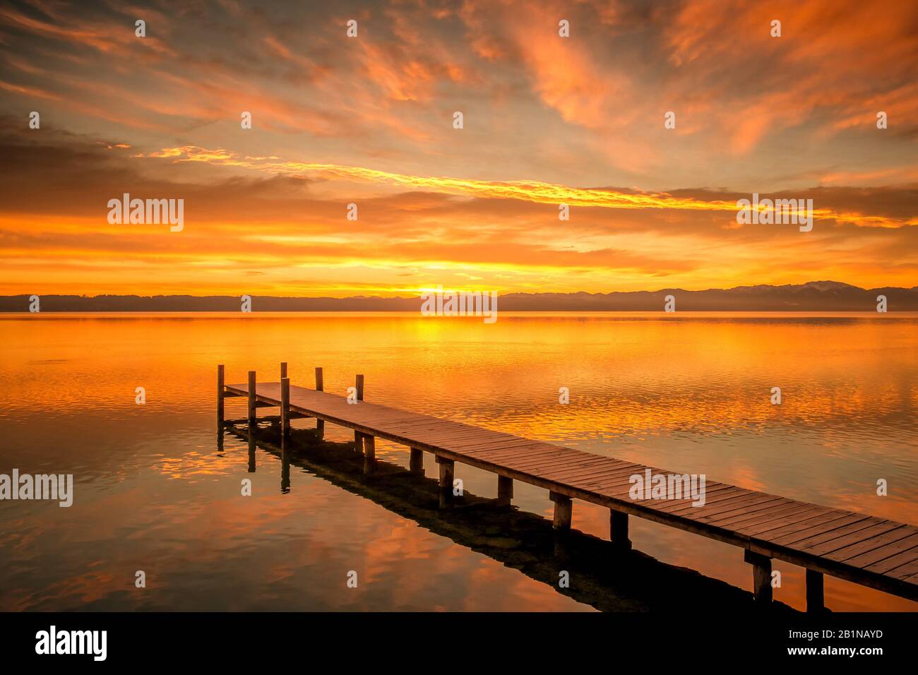 Lago Starnberg al tramonto, Germania, Baviera, tutzing Foto Stock