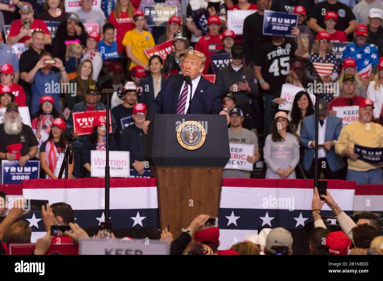 21 febbraio 2020, LAS VEGAS CONVENTION CENTER, LAS VEGAS, NEVADA USA - il Presidente Trump Re-elezione Rally - MANTENERE GRANDE L'AMERICA Foto Stock