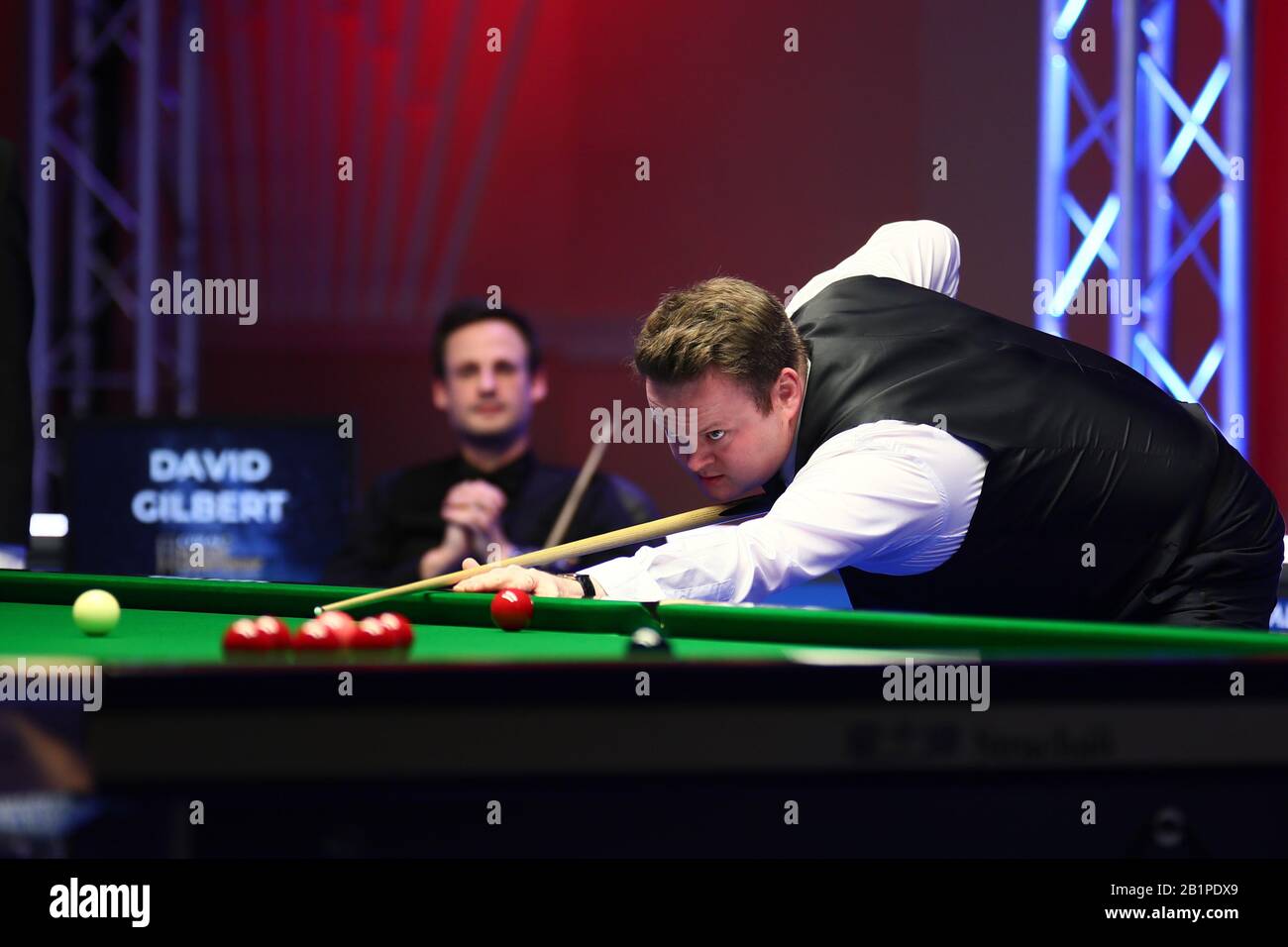 Shaun Murphy of England ha girato David Gilbert of England al primo round del 2020 Players Championship a Southport, Regno Unito, 26 febbraio 2020. Shaun Murphy d'Inghilterra sconfisse David Gilbert d'Inghilterra con 6-5. Foto Stock