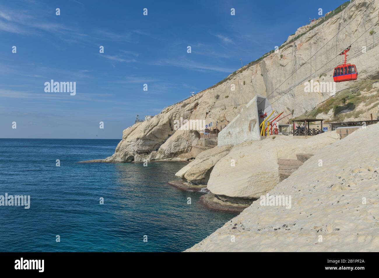 Küste, Mittelmeer, Seilbahn, Felsen Von Rosh Hanikra, Nord-Israele Foto Stock